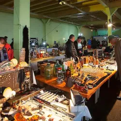 Mercado de antigüedades de Ferikoy